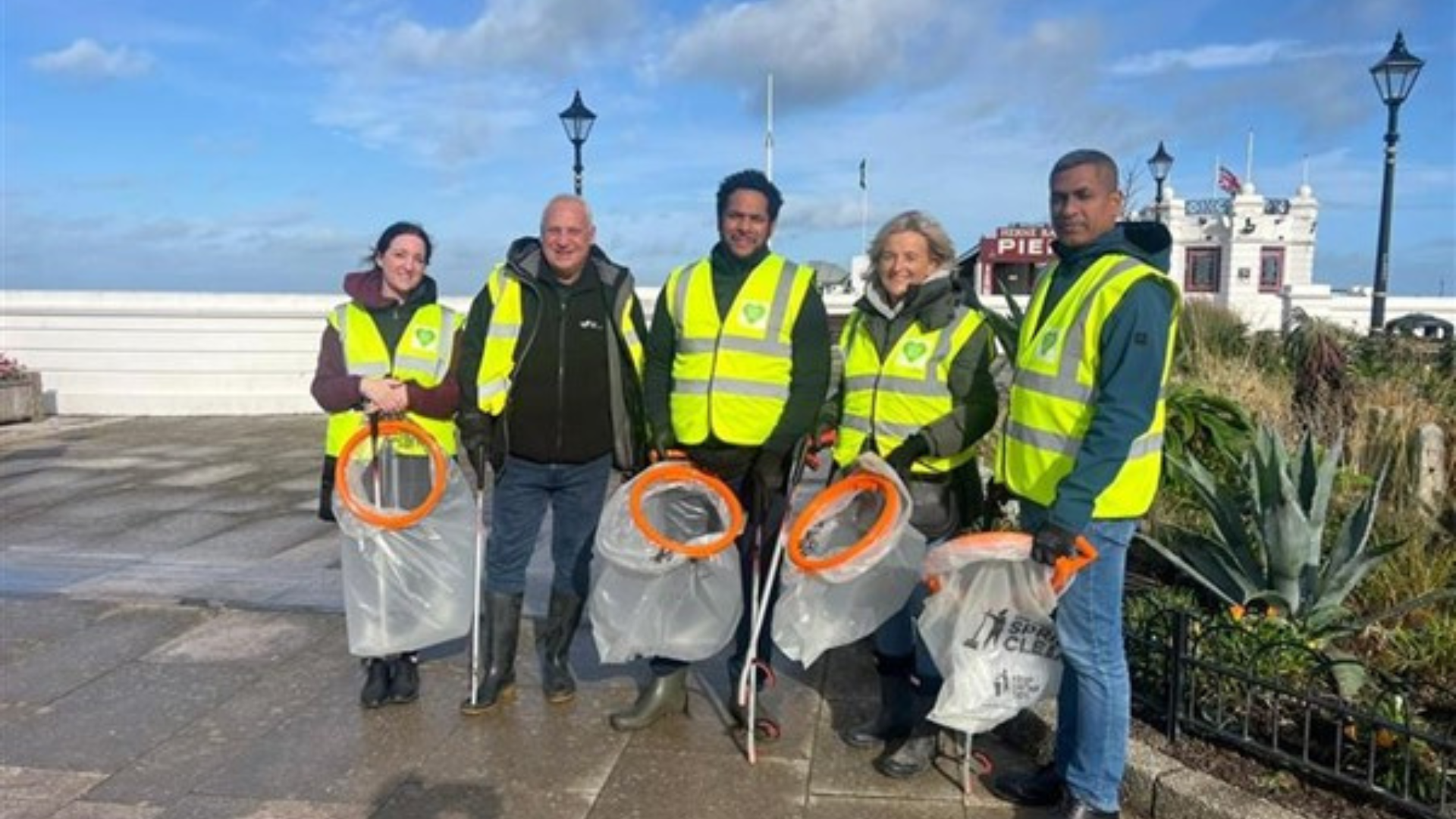 VHG Facilities Team Beach Clean